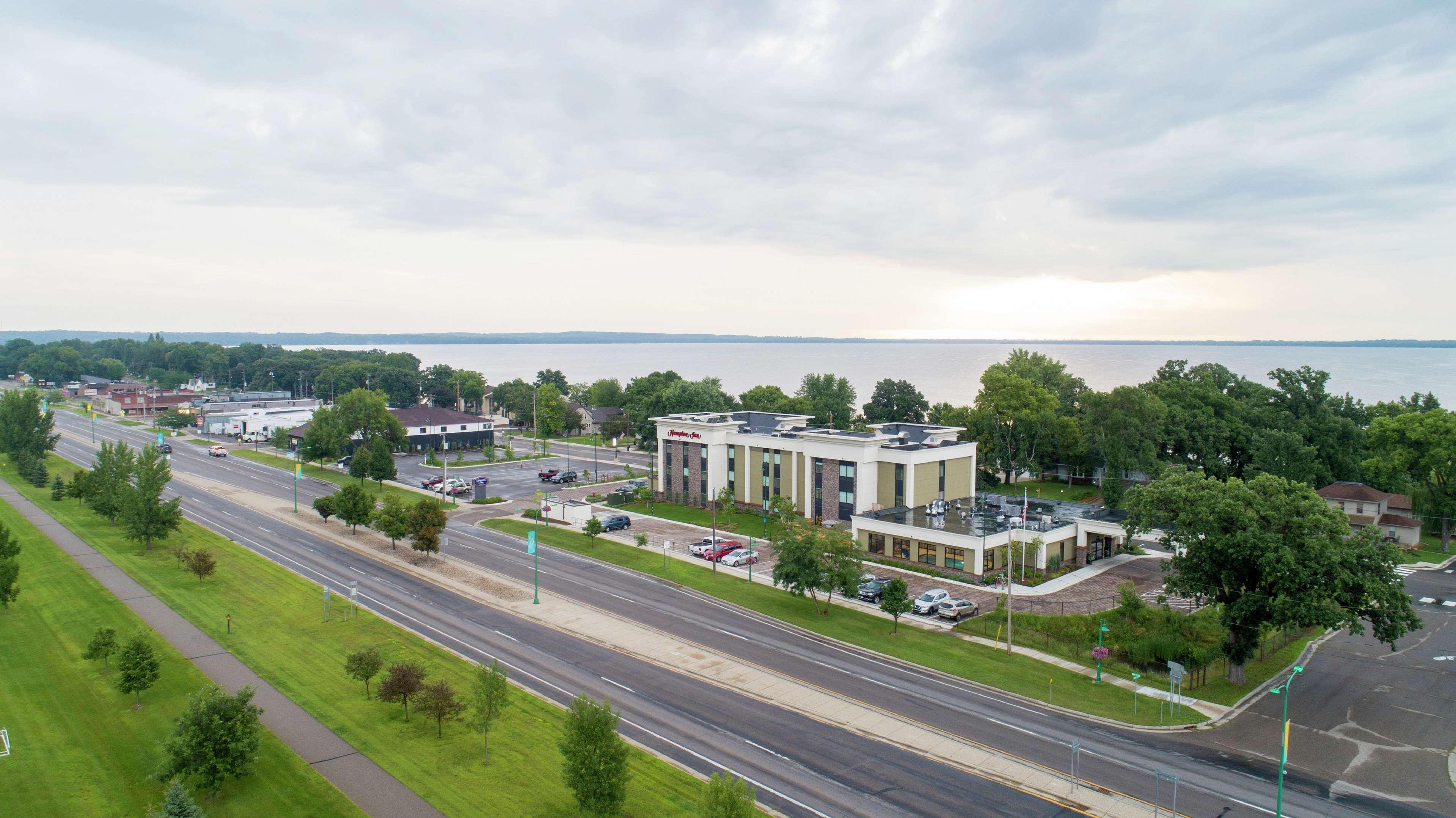 Hampton Inn Spicer Green Lake, Mn Exterior photo